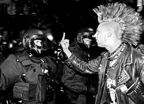 Anarchy Punk Art Arte Punk Estilo Punk Rock Biker Aesthetic Punks