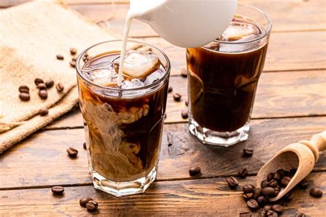 cold coffee beans pictures