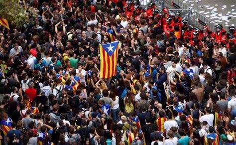 Spain S Constitutional Court Blocks Latest Catalan Independence Motion