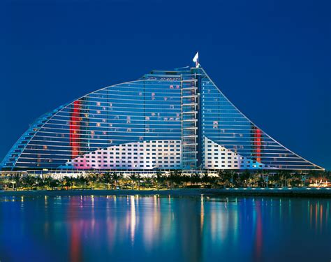 luxury hotels  dubai azee