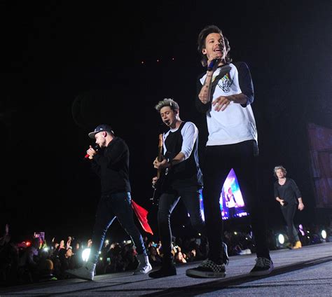 one direction s where we are tour in uk and ireland what to expect