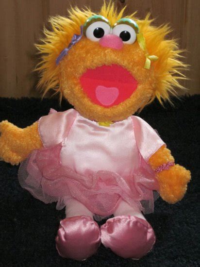 Gund Sesame Street Plush Zoe In Ballerina Clothes Zoey Doll