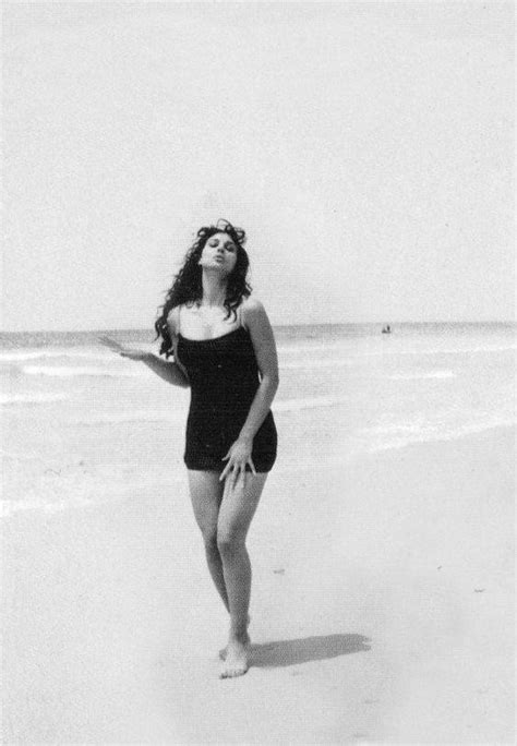 monica topless at the beach r monicabellucci