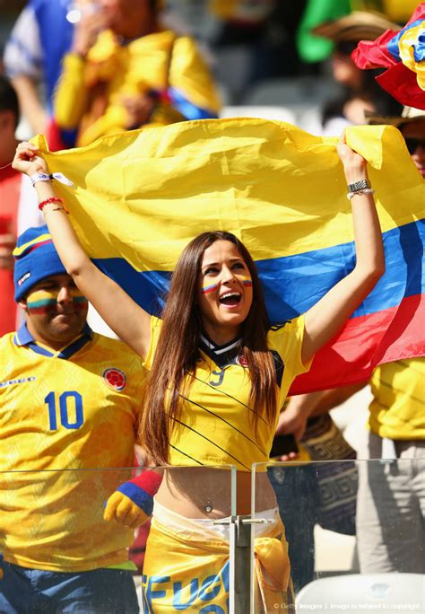 66 Beautiful Photos Of Football Fans Spotted At The World Cup