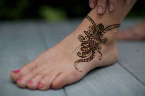 18 Outstanding Leg Mehndi Designs Womentriangle