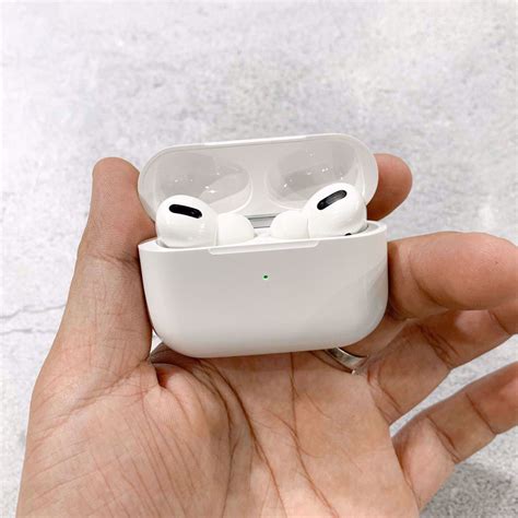 albedaia shop xo  airpods pro wireless earphones  charging case white