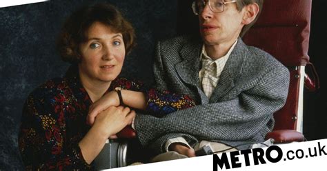 Stephen Hawking Cause Of Death Funeral And Wives As His Memorial