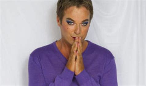 celebrity big brother 2012 julian clary has to win cbb after