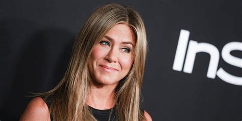 Jennifer Aniston Says She Couldn T Style The Rachel Haircut Her