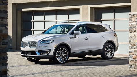 lincoln redesigns bestselling mkx midsize suv renames  nautilus