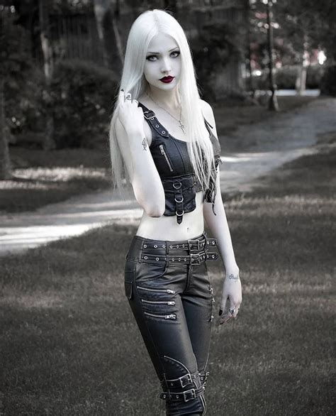 Gothicandamazing Auf Instagram „model Anydeath Welcome To