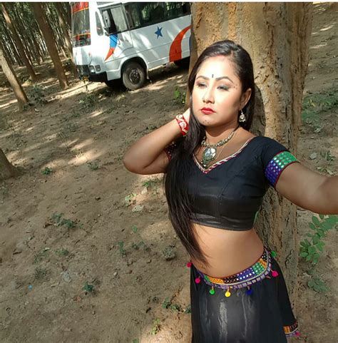 Never Miss Out These Amazing Photos Of Bhojpuri Actress Priyanka Pandit