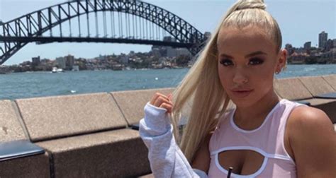 Tammy Hembrow Deactivates Instagram After Eyebrow Raising Post About