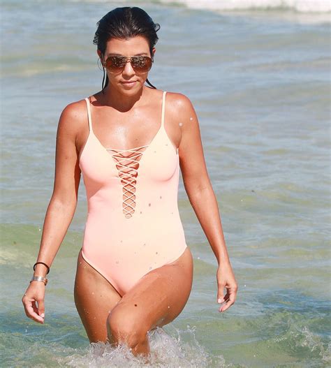 kourtney kardashian sexy 47 photos thefappening