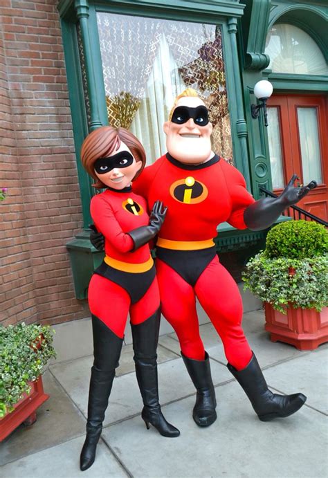 mr and mrs incredible disney world characters disney