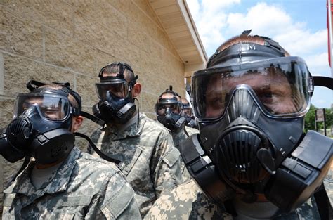 makers   armys gas mask    beard friendly options