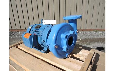sold  goulds centrifugal pump    inlet outlet cast