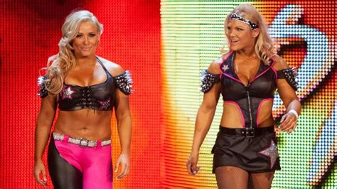 the most dominant female duos in wwe history women s wrestling