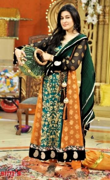 mehndi wear dresses  girls  deziners collection