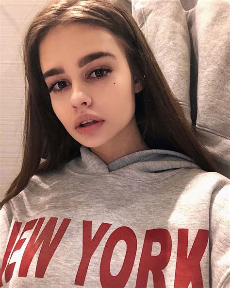 САБИНА АКСЁНОВА поделился ась фото в instagram Хочу в Нью Йорк