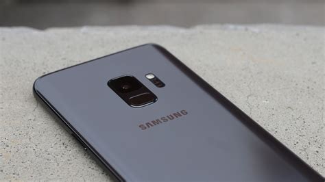 samsung galaxy  smartphone review reiterated perfection cgmagazine