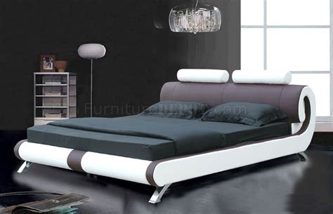 Coffee Brown And White Leatherette Modern Bed W Curved Headboard