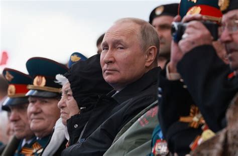 New Punishments Await Russian Defectors As Putin Grows Alarmed Over Ukraine