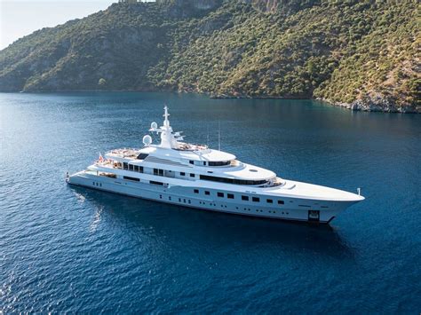 luxury yachts  yachts miami beach  features business insider
