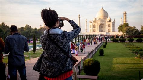 6 easy tips for solo female travel in india intrepid travel blog