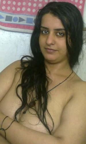 horny indian muslim bhabhi nude in shower showing mamme indian nude girls