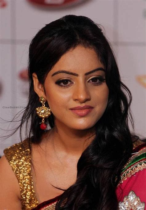 diya aur baati hum actress deepika singh latest hd wallpapers indian television pinterest