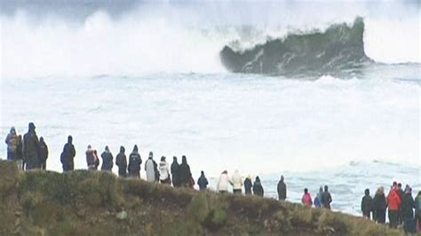 monster waves slam into britain s southwestern coast ctv news