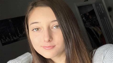 police seek help to solve murder of beautiful 17 year old girl found