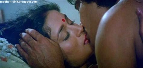 Naked Madhuri Dixit In Dayavan