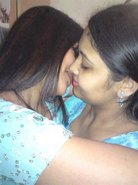 hot and sexy indian desi girls kissing there bf beauty