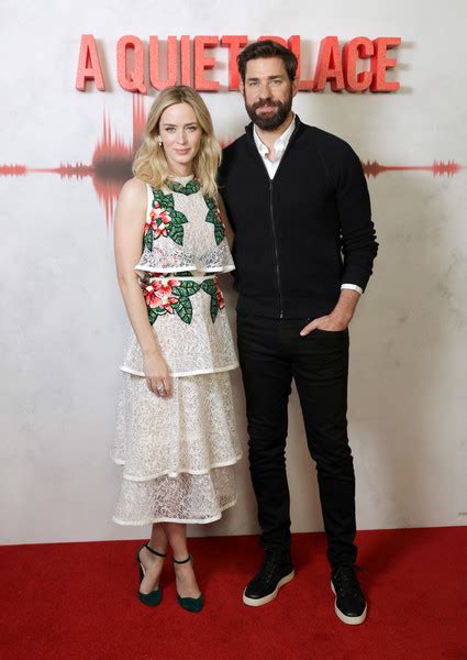 john krasinski and emily blunt movie couples who dated or got married in real life zimbio