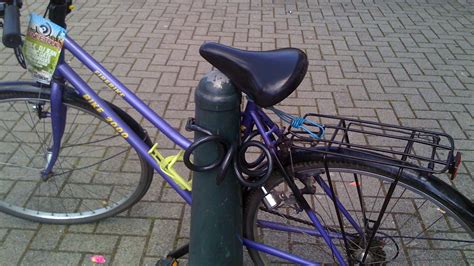 dumpertnl fiets fail paaltje