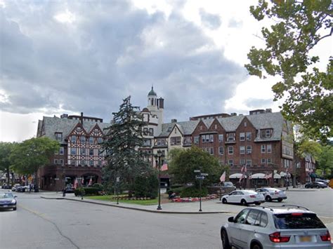 scarsdale   places  raise family  niche rankings