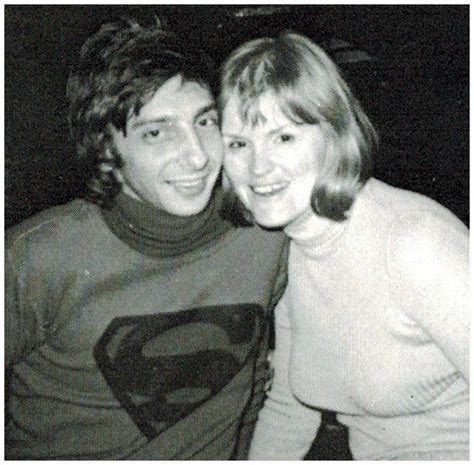 Barry Manilow And Linda Allen With Images Barry