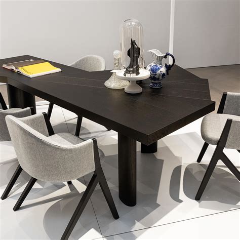 ventaglio table designed  charlotte perriand