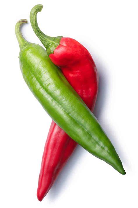 chili pepper types a list of chili peppers and their