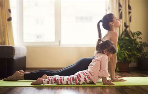 five easy poses to start practising yoga at home during lockdown with