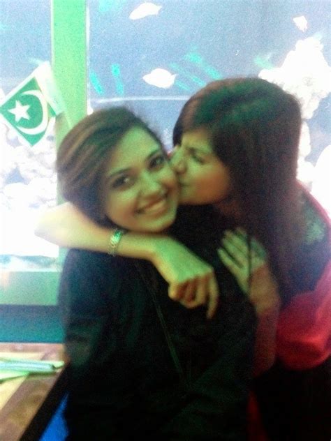 desi pakistani girls lesbian kisses hd photos desi girls pakistani girl lesbians kissing