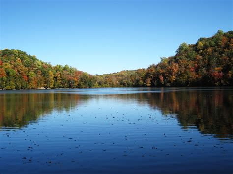 fileround lake  fayetteville nyjpg wikimedia commons