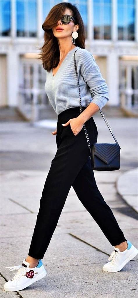 57 Elegant Fall Street Style That Can Inspire Your Fashion This Year