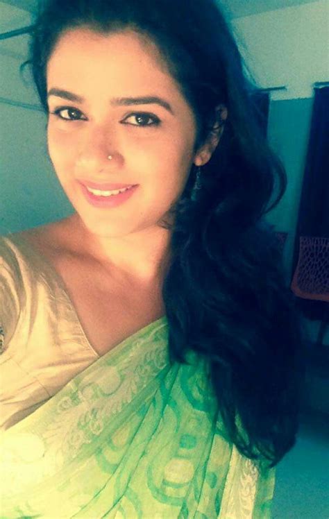 hot glamourous marathi actress girija oak posts her beautiful selfue on a social networking