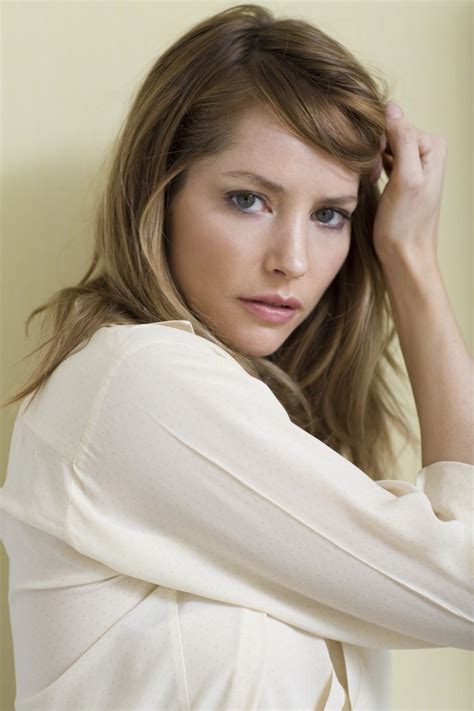 Sienna Guillory Profile