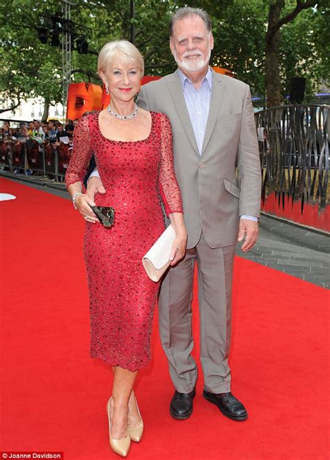 helen mirren turns up the heat in a ruby dress for red 2 premiere daily mail online