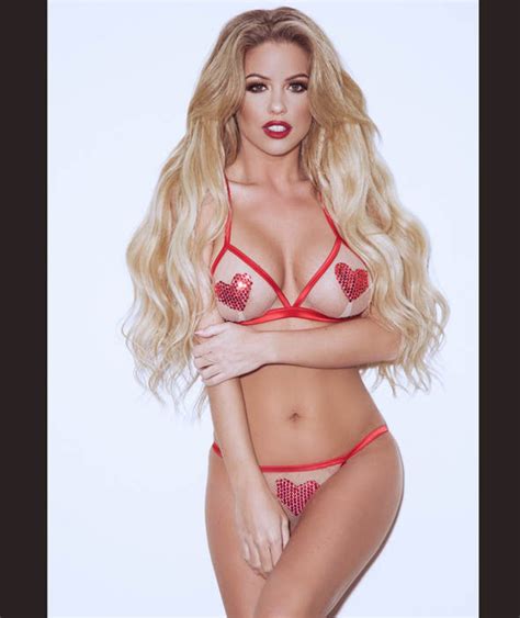 bianca gascoigne sizzles as she strips down to some seriously raunchy