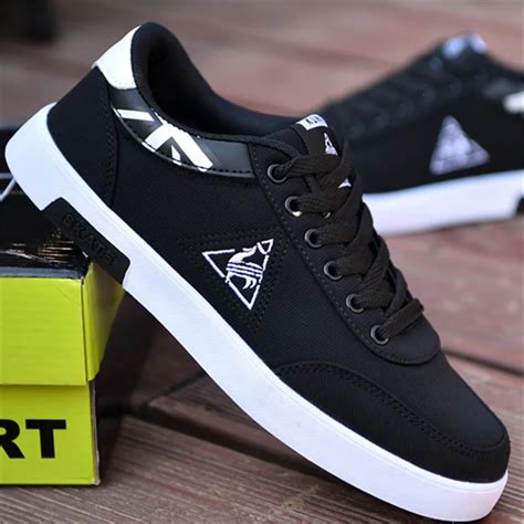 european  brand adult cool shoes lace  sneakers men high